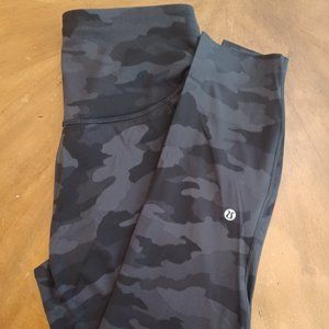 Base Pace High-Rise Running Tight 25"
